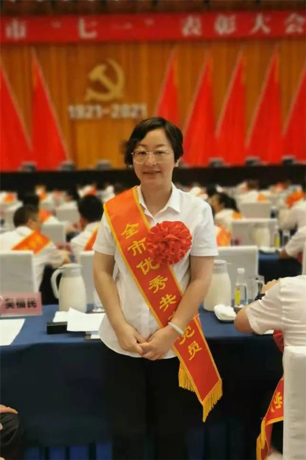 全市優(yōu)秀黨務(wù)工作者涂春珍：巾幗何須讓須眉，敢同日月?tīng)?zhēng)光輝