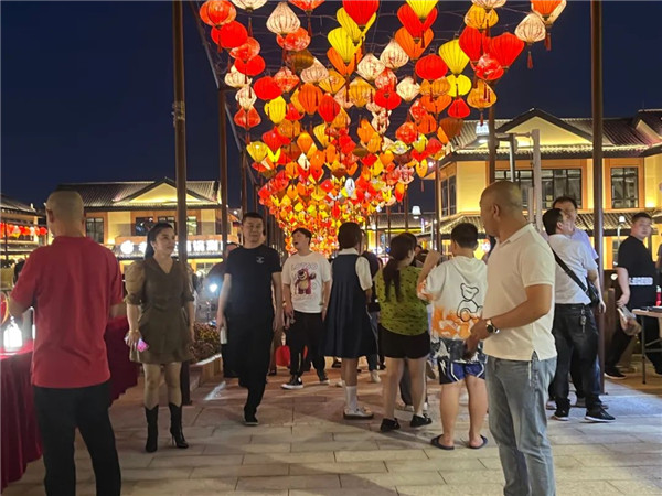 興商貿 促消費 惠民生！景德鎮(zhèn)這里的夜市很火爆！