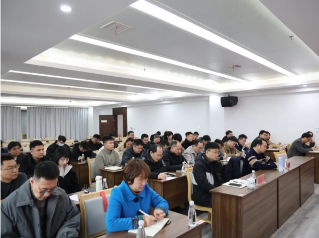 市城投集團(tuán)召開違規(guī)套取資金問題專項整治暨國有、集體資產(chǎn)違規(guī)轉(zhuǎn)租問題專項治理工作推進(jìn)會